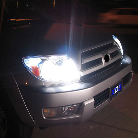 GP Xtreme 9006 HB4 Xenon SwitchBack White Yellow Dual Color Fog Light, High Beam, Low Beam Headlamp Headlight Kit GP-9006-LED-HL-W/A