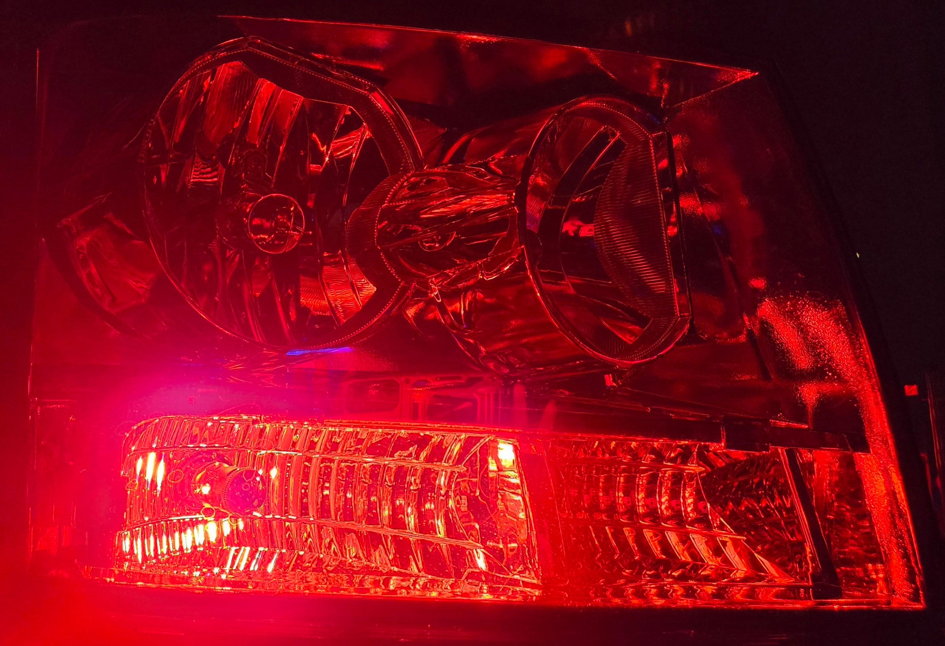 GP Xtreme 3157 4157 4057 T25 RED Strobe LED Light Bulbs Projector Turn Signal Parking Stop 3157-2835-Str-r - GP Lights USA